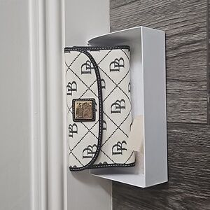 Dooney & Bourke Lexington Wallet